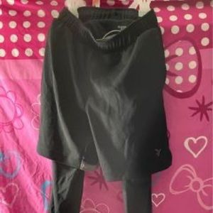 Boys size 6/7 old navy shorts w leggings attached.  *read description